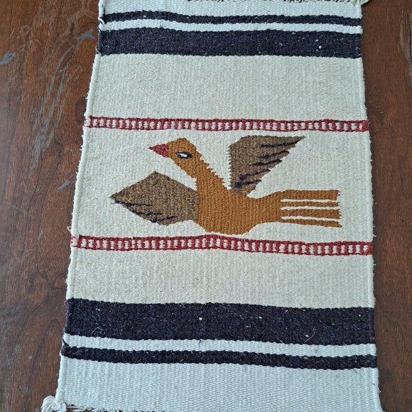 Two bird motif table runners or wall hangings. - Picture 3 of 6